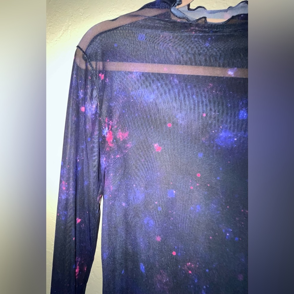 Arizona Jean Company Cosmic Sheer Blouse - Picture 3 of 6